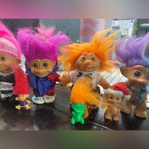 LOT of 23 vintage Troll Dolls!
